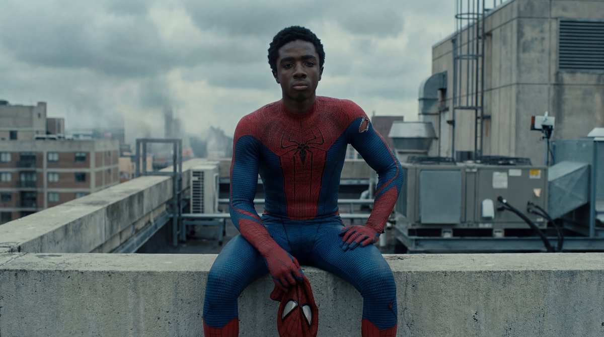 Comic / Storyboard - Photorealistic Superhero on Skyscraper Rooftop