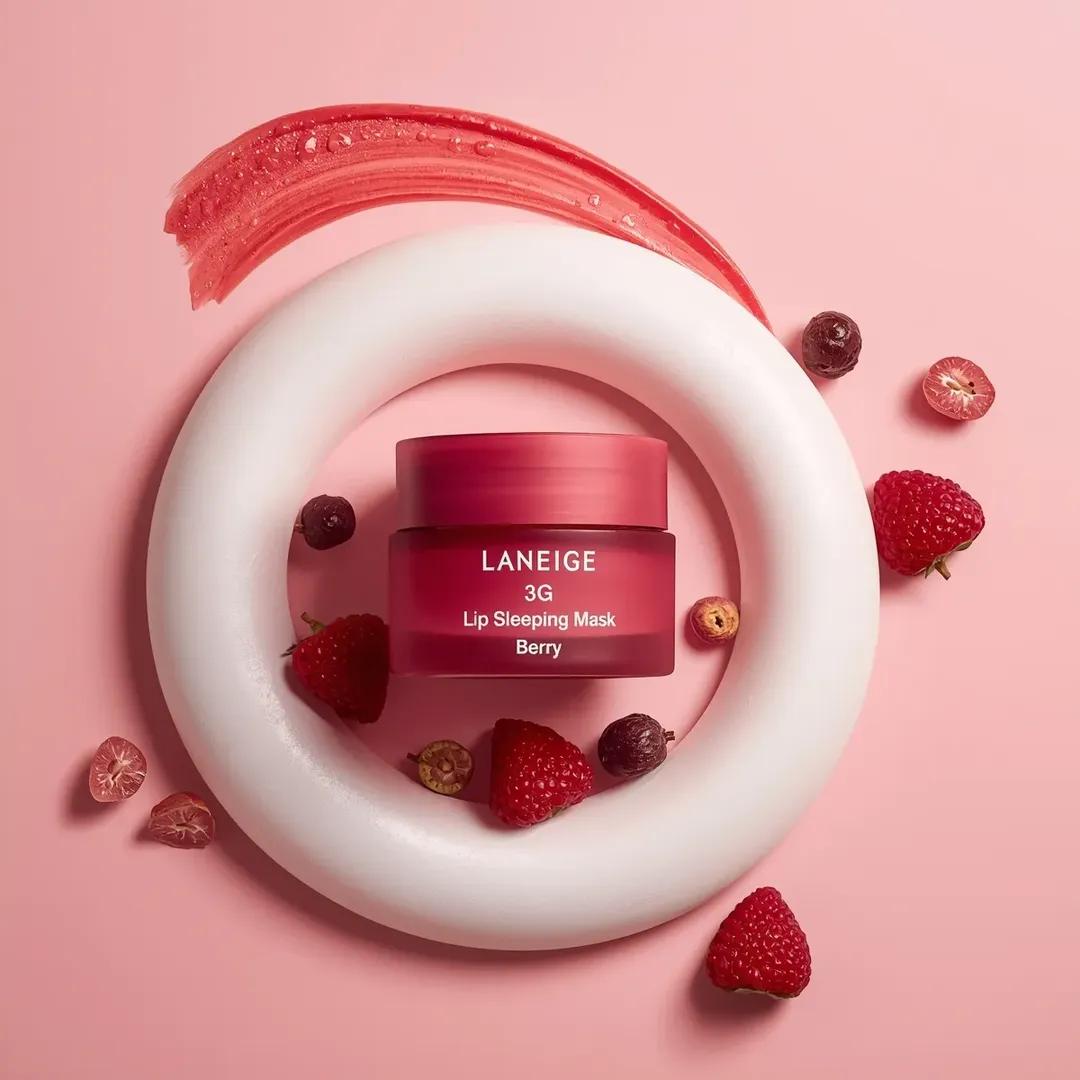 E-commerce Main Image - Commercial Cosmetic Product Photography Prompt