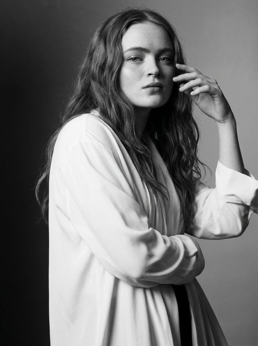 Product Marketing - High-Fashion Monochrome Studio Portrait